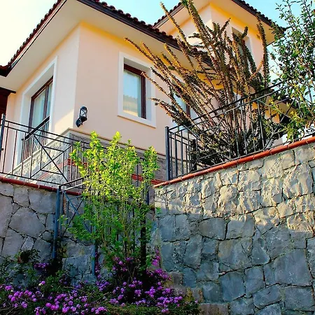 Villa Silverhill 2 With Private Pool