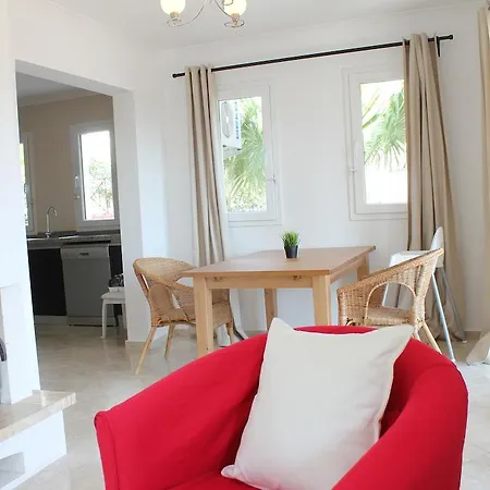 Villa Silverhill 2 With Private Pool